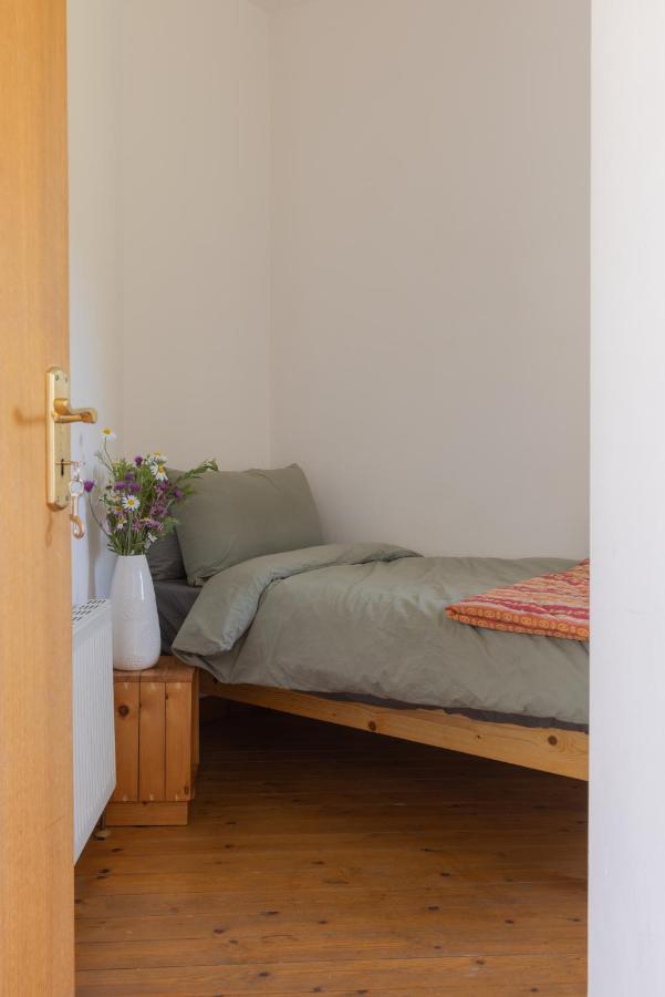 The Common Knowledge Centre Hostel Kilfenora ภายนอก รูปภาพ