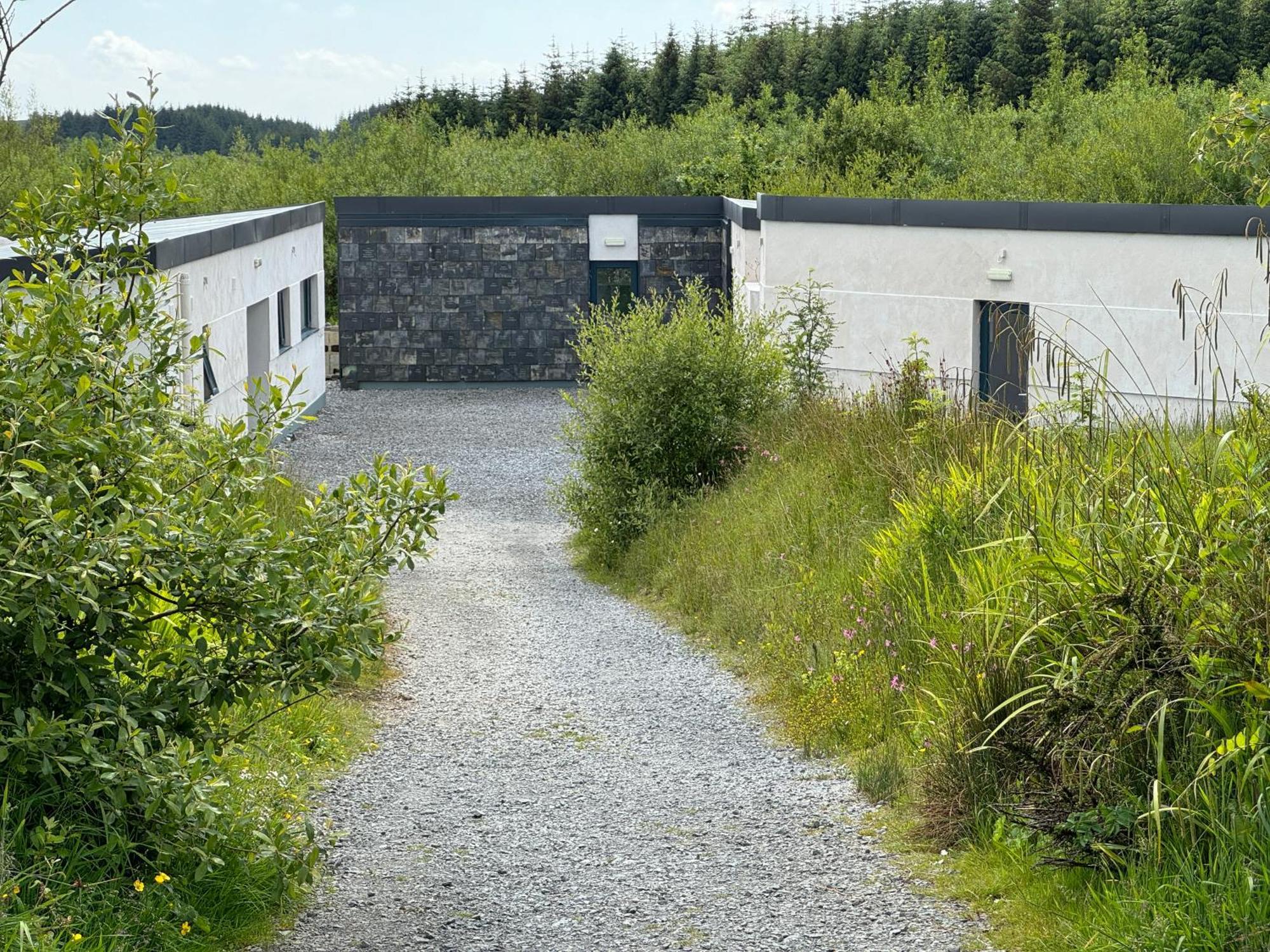 The Common Knowledge Centre Hostel Kilfenora ภายนอก รูปภาพ